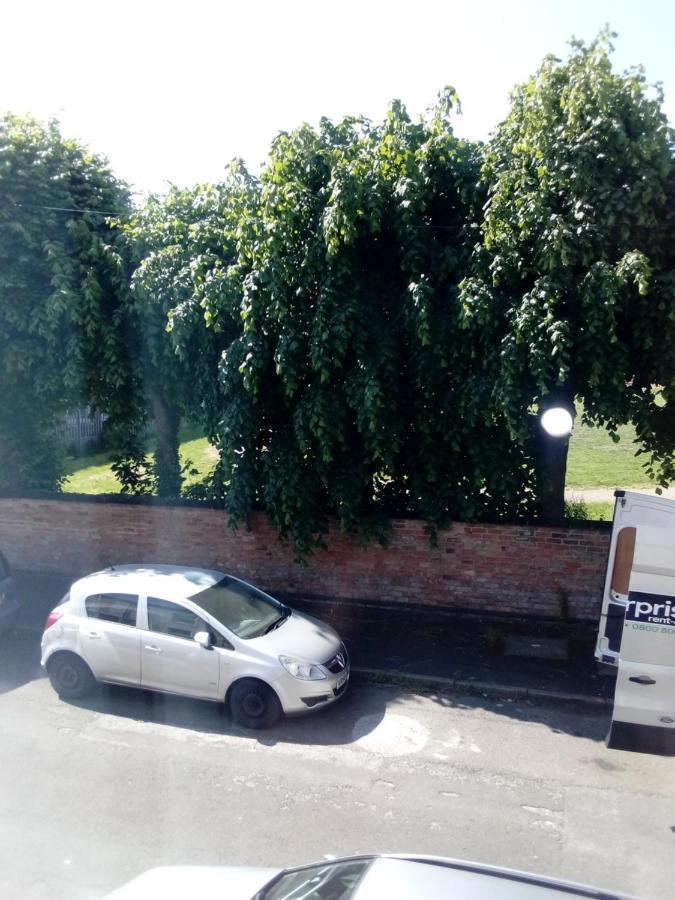Derby Villa Exteriör bild